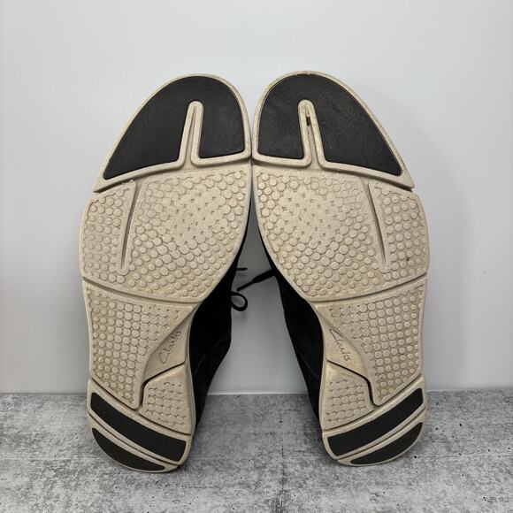 Clarks TOR England Trigenic Black Nubuck Men Size 9.5 Lightweight Casual Shoe - Picture 5 of 7